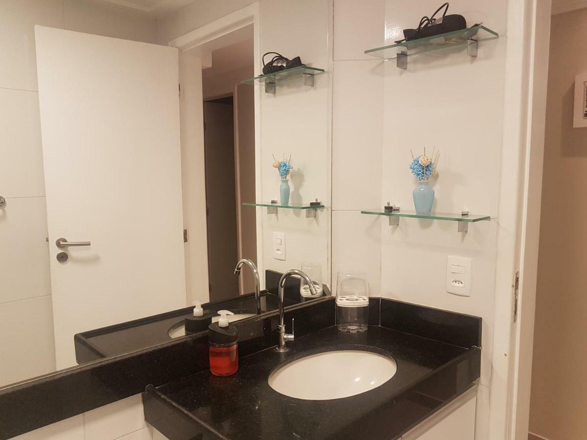 Apartamento De 3 Quartos A 100 Metros Da Praia De Boa Viagem Recife Exterior photo